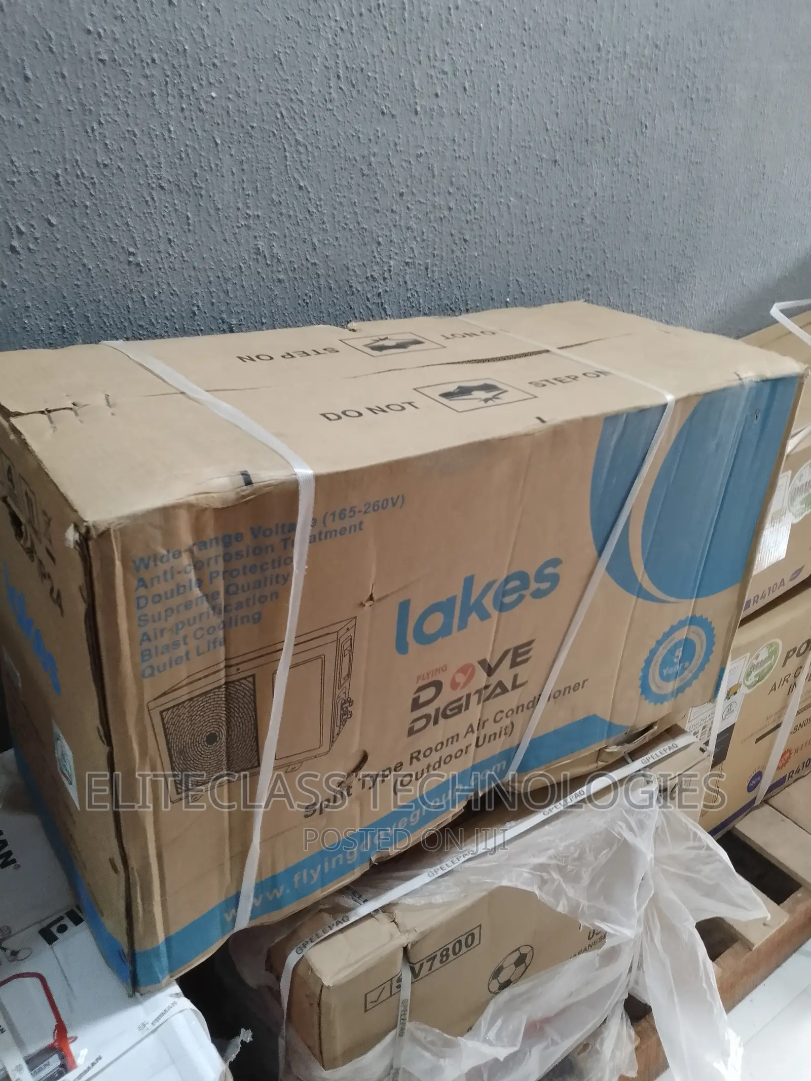 Standard And Original Lakes Air Conditioner LAKS09AERO