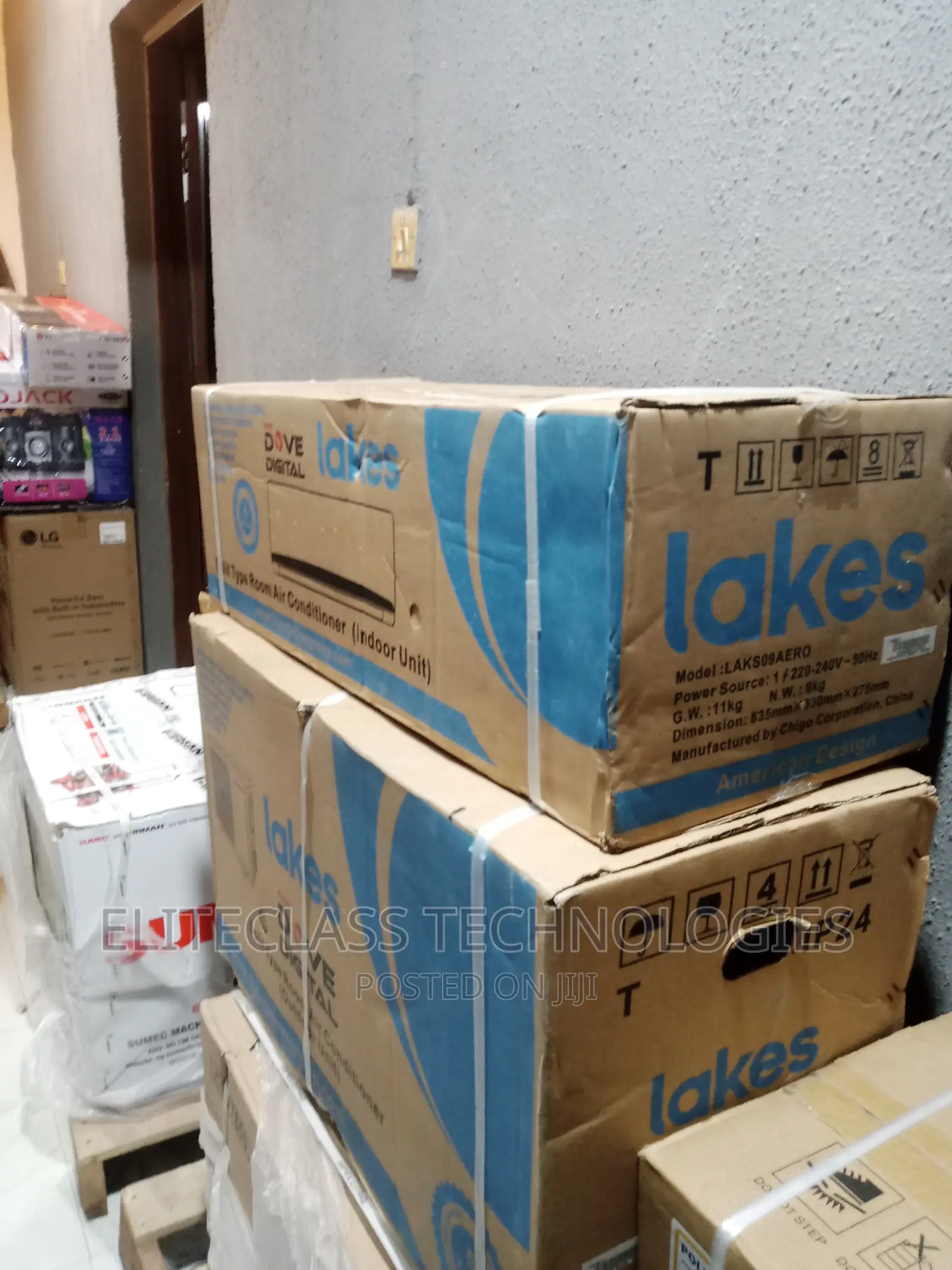Standard Indoor Outdoor Lakes Air Conditioner-Laks09aero