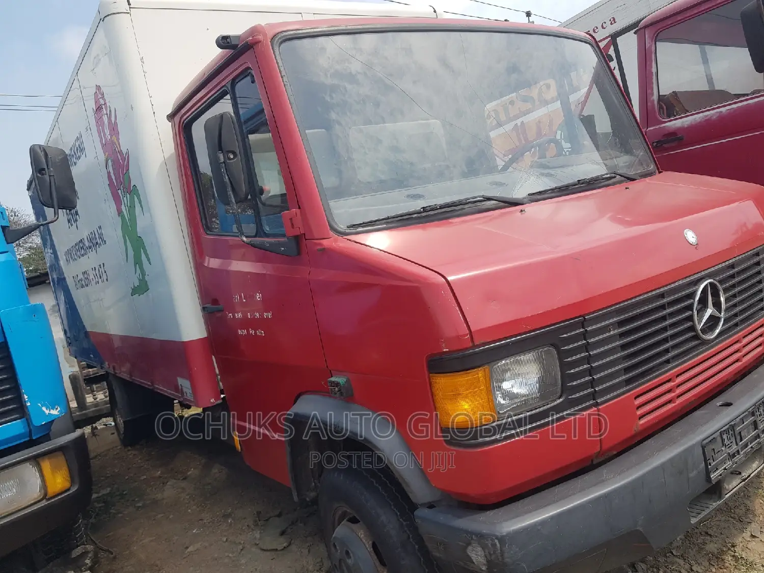 M/Benz 609 Container Body