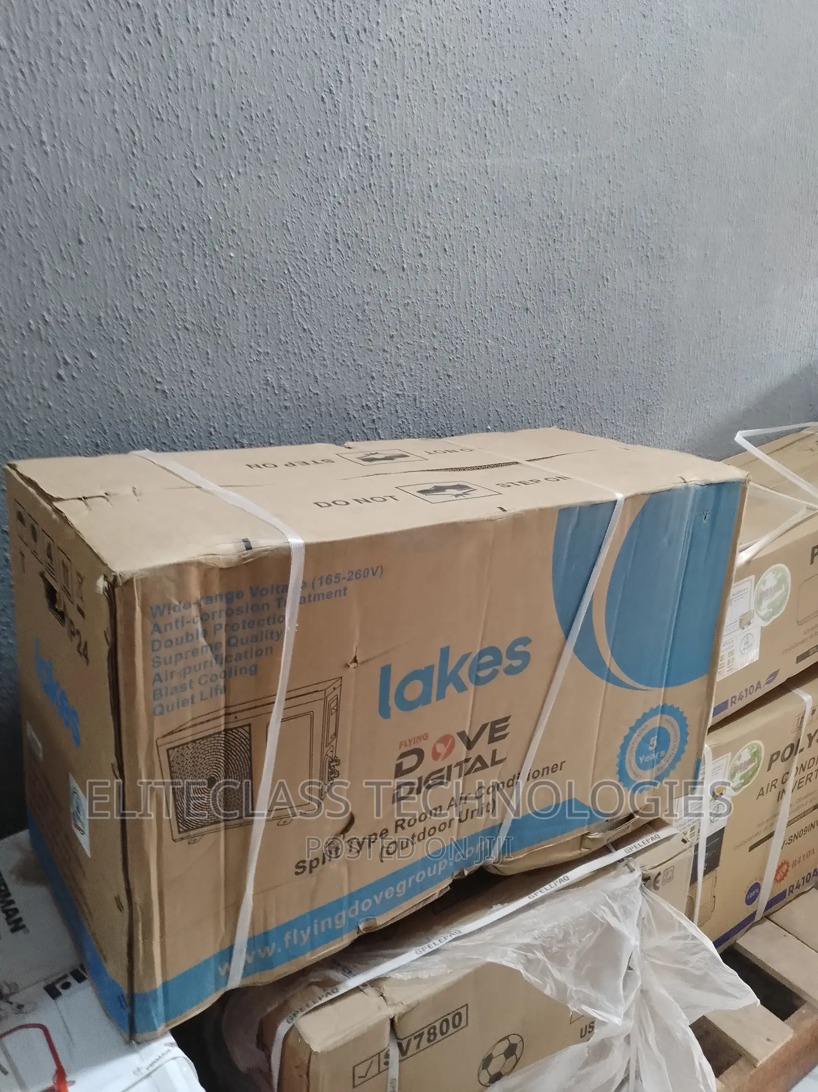 Standard Indoor Outdoor Lakes Air Conditioner *LAKS09AERO*