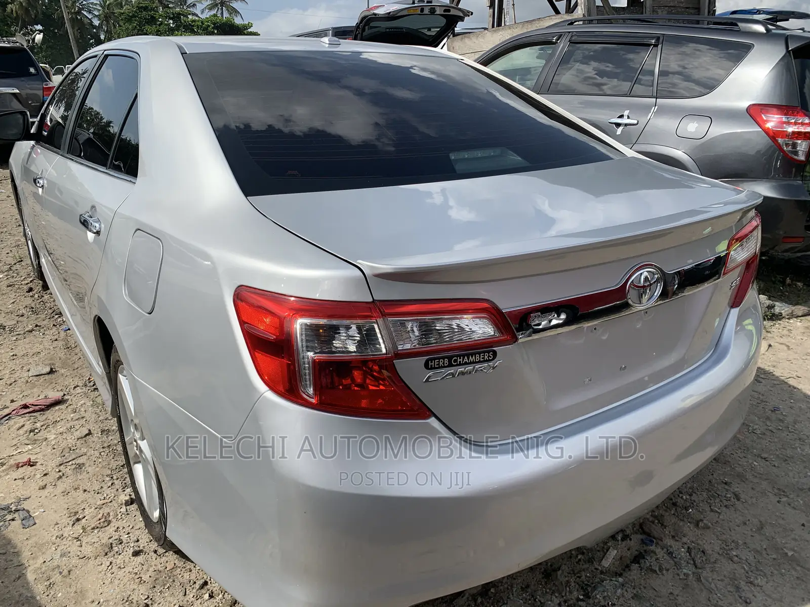 Toyota Camry 2012 Silver