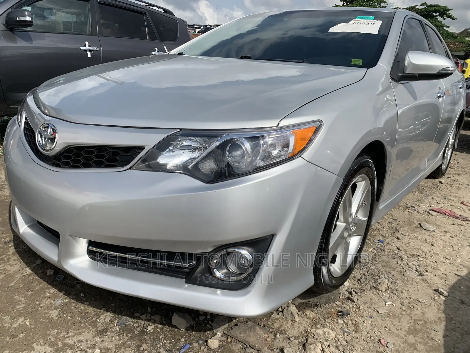 Toyota Camry 2012 Silver