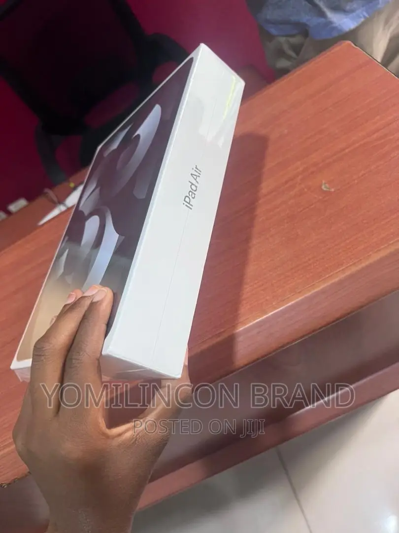 New Apple iPad Air 256 GB Gray