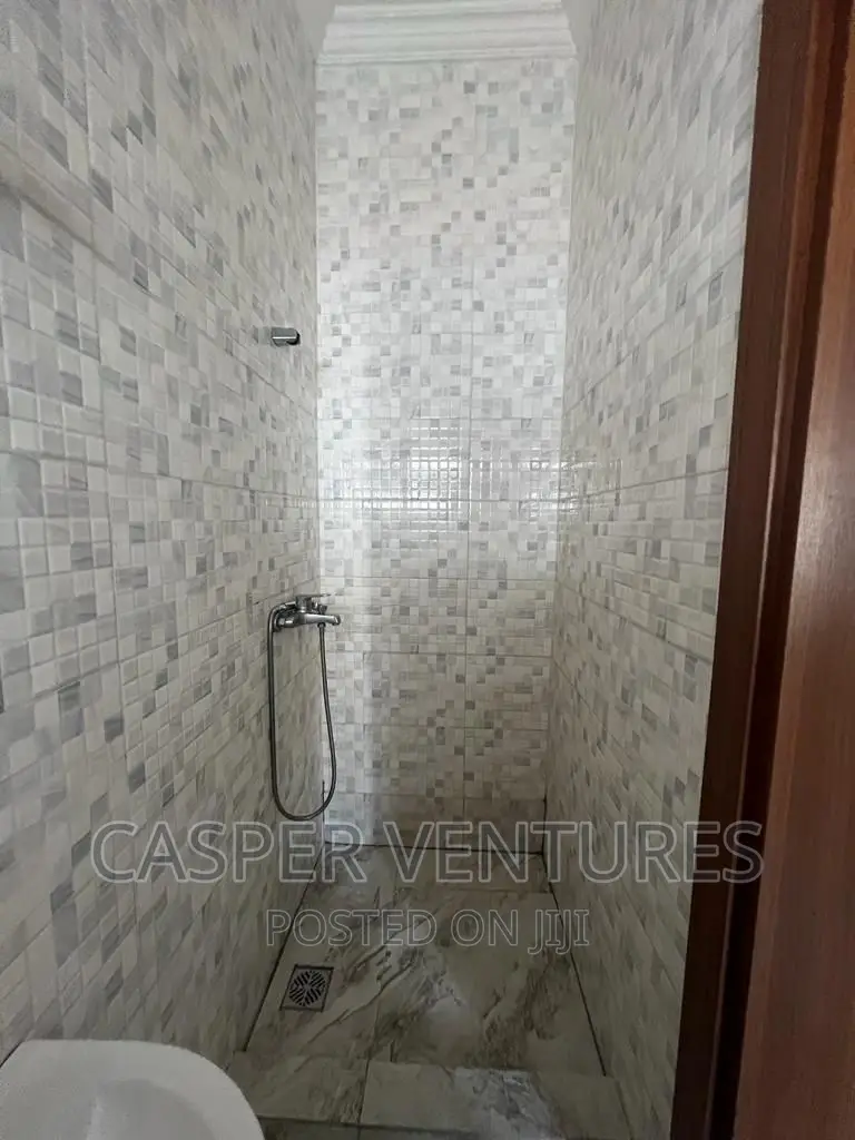 1bdrm Shared Apartment in Soteria Heaven, Ikate for rent