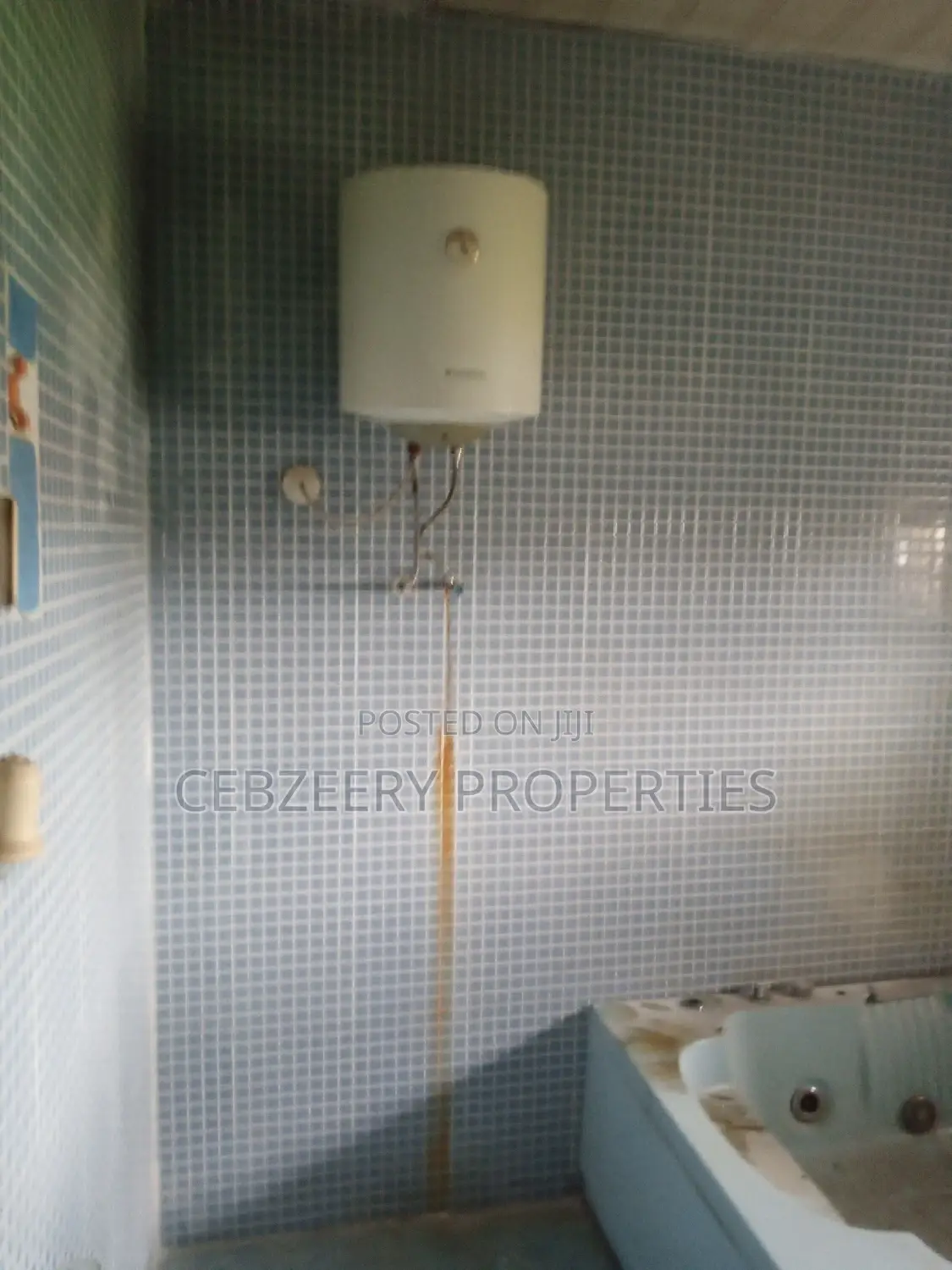 3bdrm Apartment in River Valley Estate, Ojodu for rent
