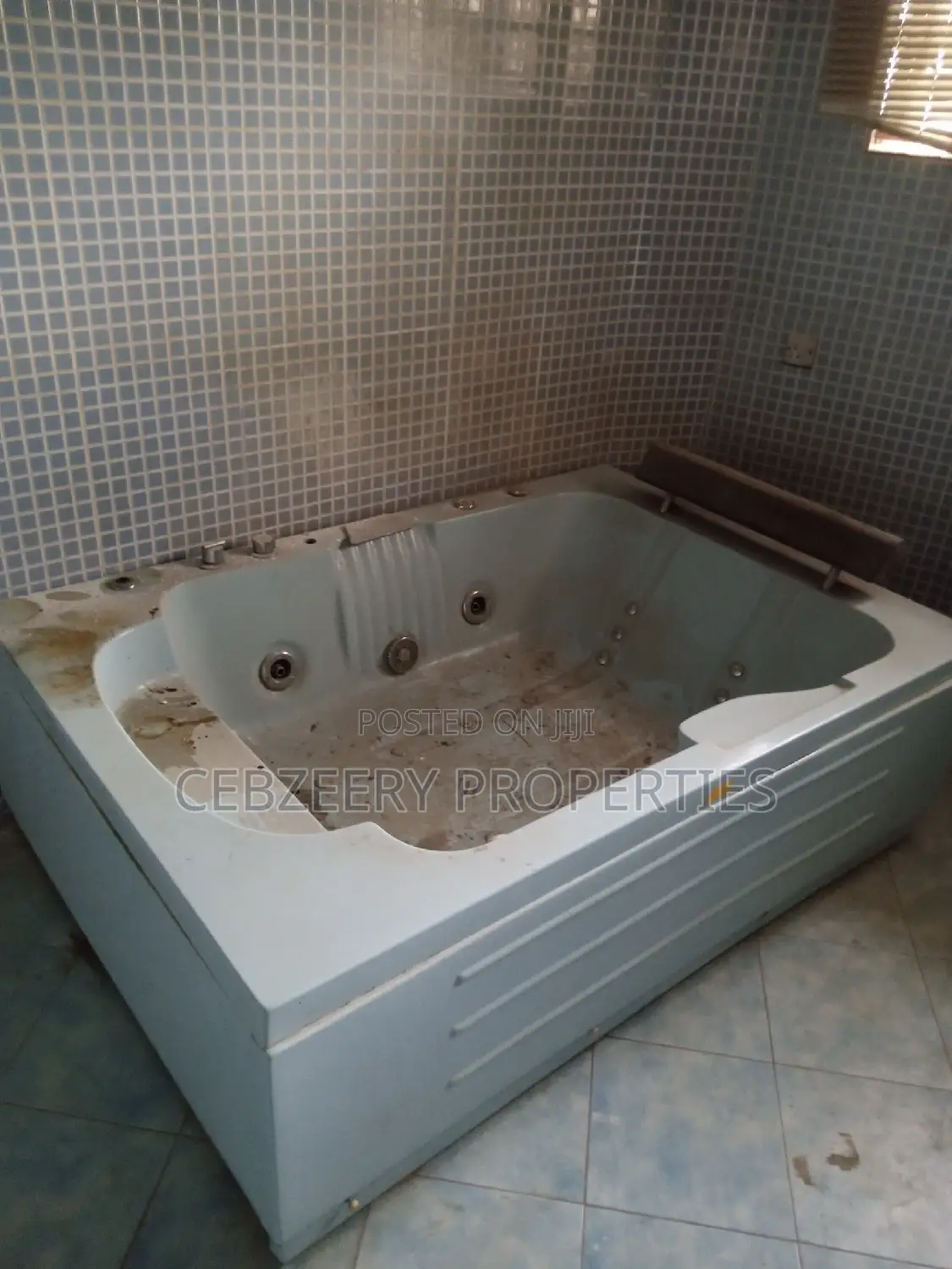 3bdrm Apartment in River Valley Estate, Ojodu for rent