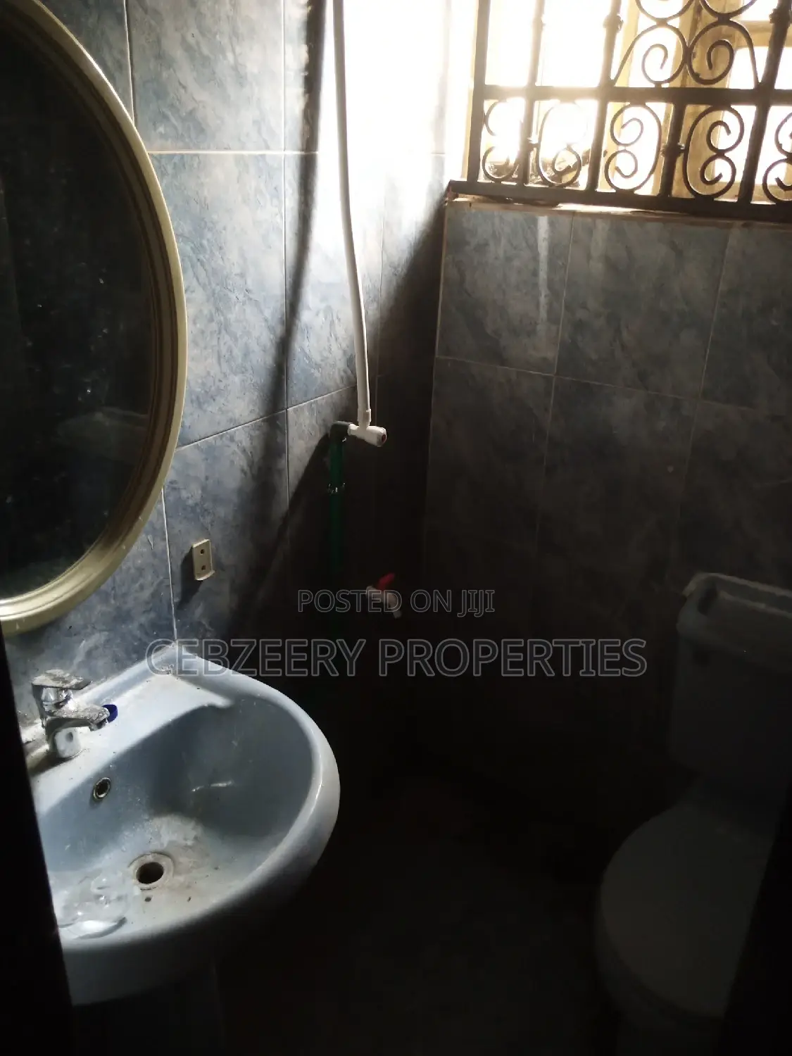 Mini Flat in River Valley Estate for rent