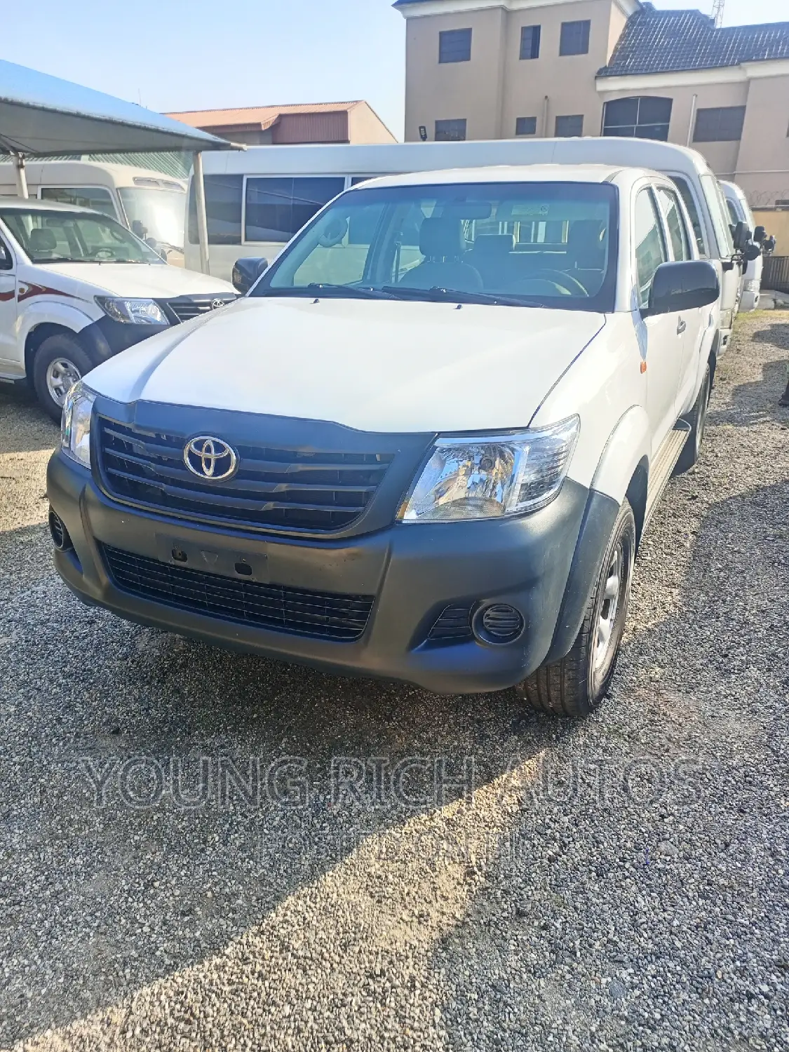 Toyota Hilux 2015 White