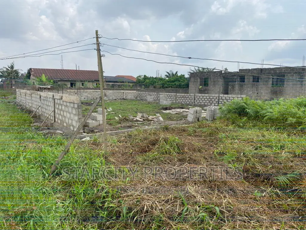 Selling Fast Cheap Plots of Land in Ketu EPE