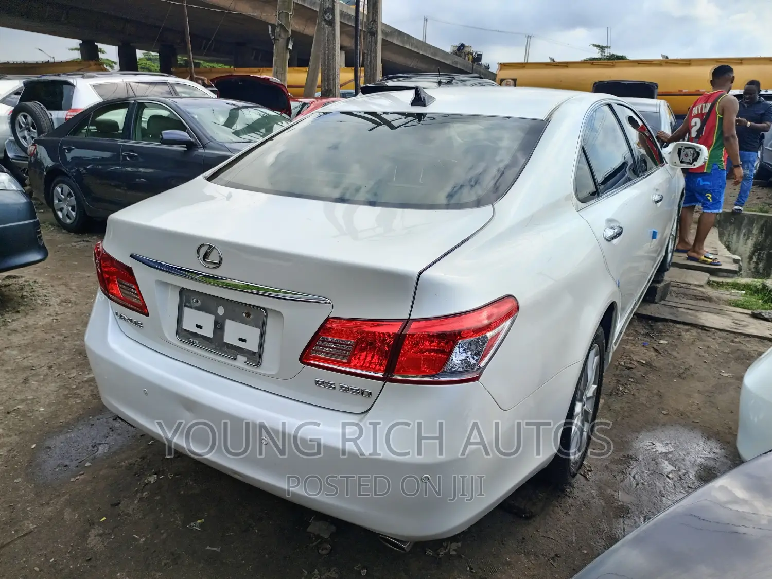 Lexus ES 350 2011 White