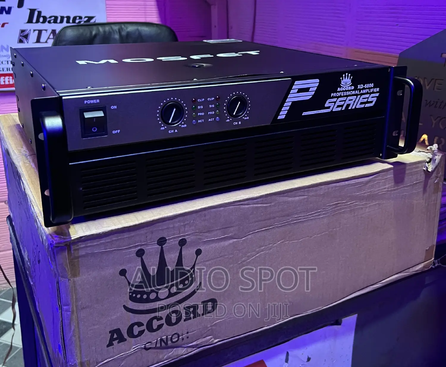 ACCORD XD-6800 Professional Amplifier
