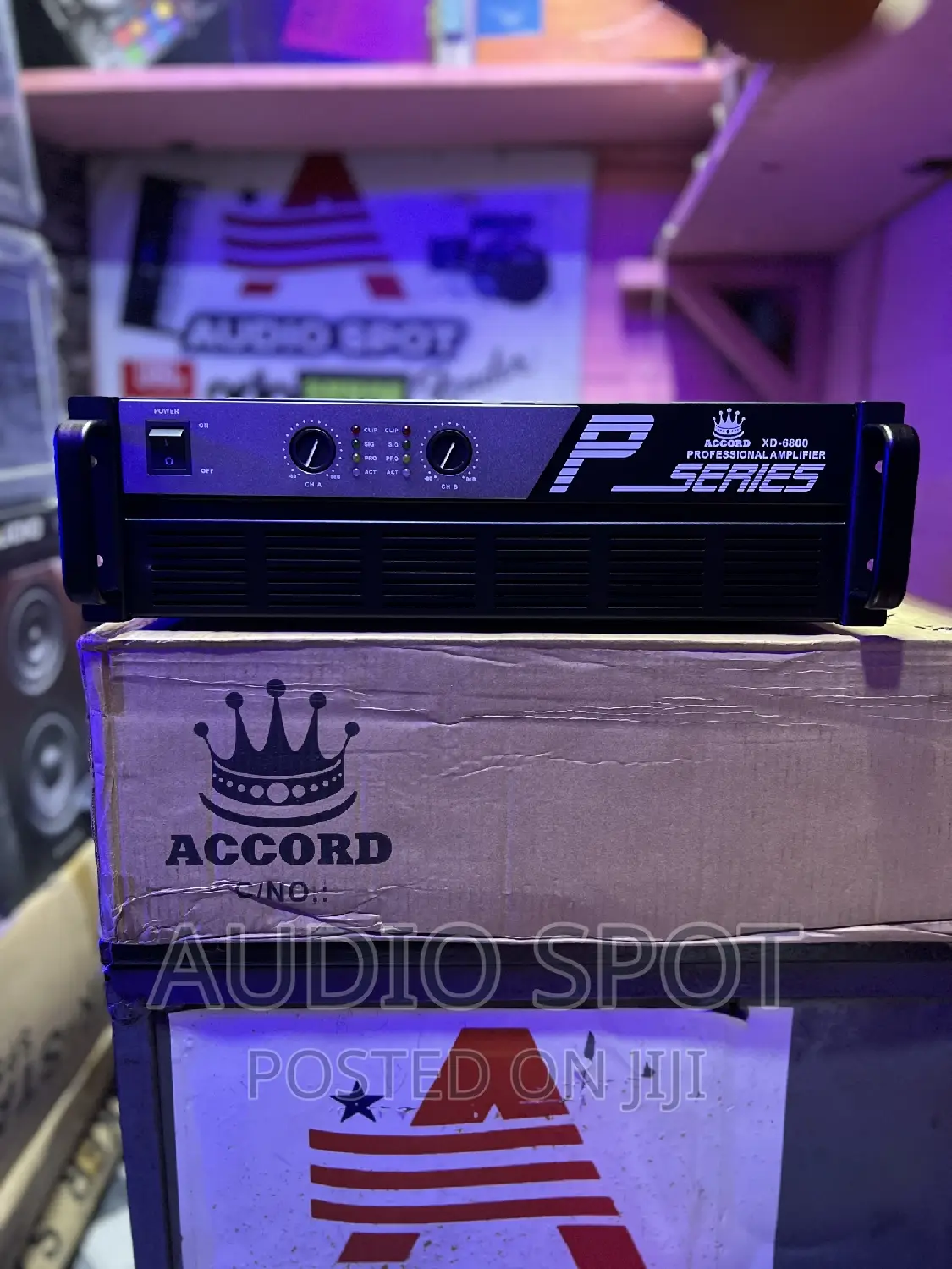 ACCORD XD-6800 Professional Amplifier
