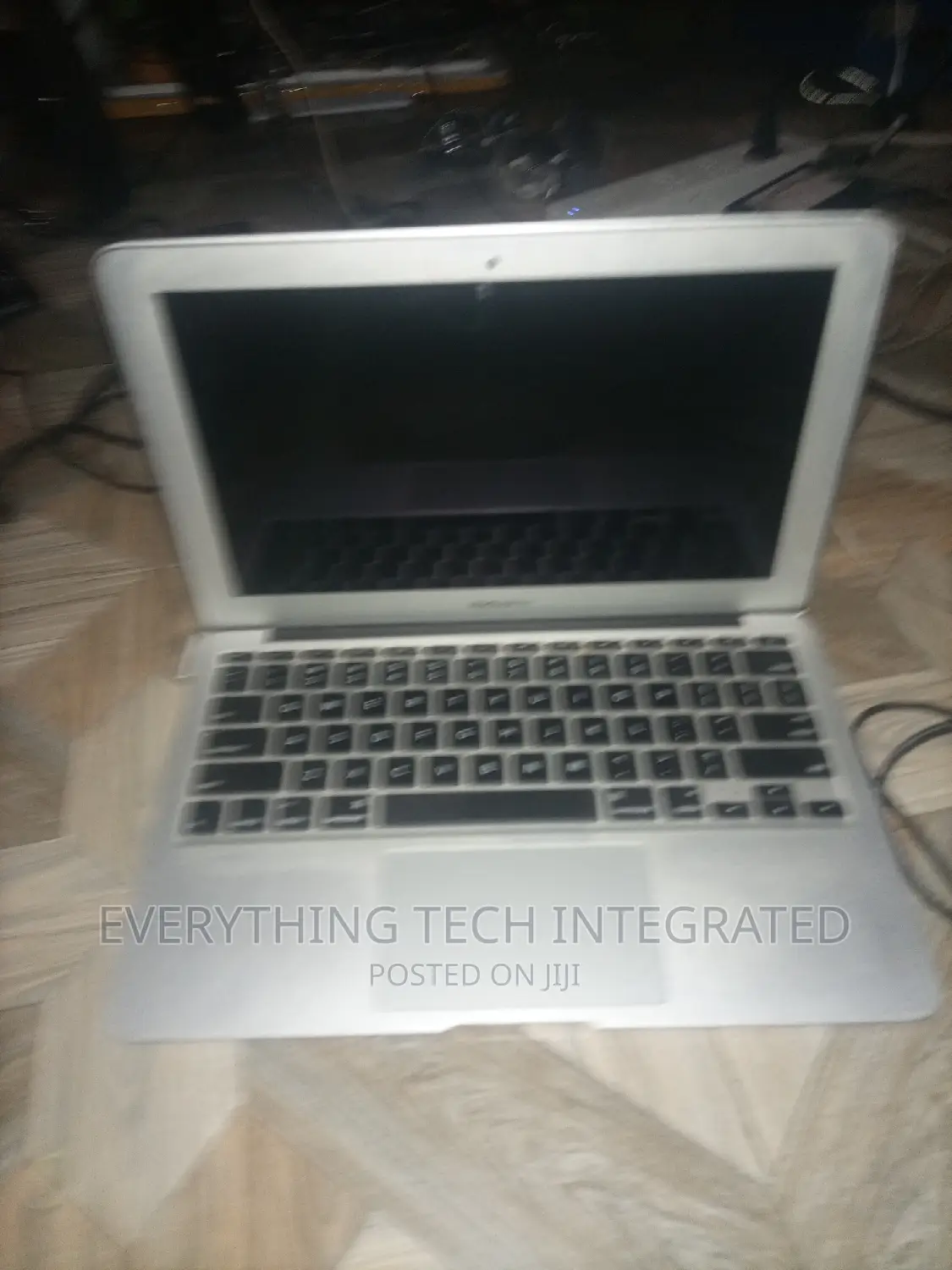 Laptop Apple MacBook Air 4GB Intel Core I5 SSD 256GB