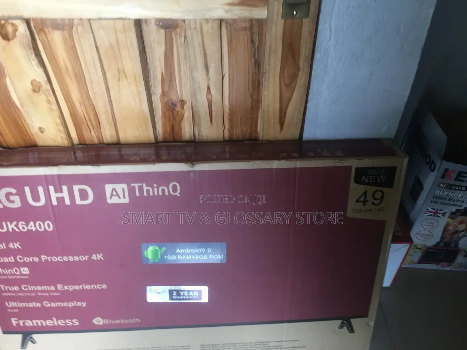 LG 49inches TV With Vibrant Colour