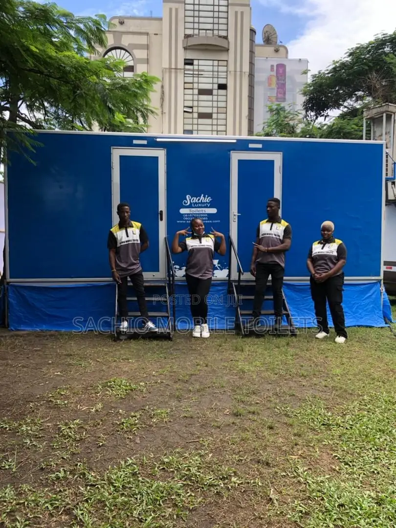 Luxury Toilets for Outdoor Celebrations