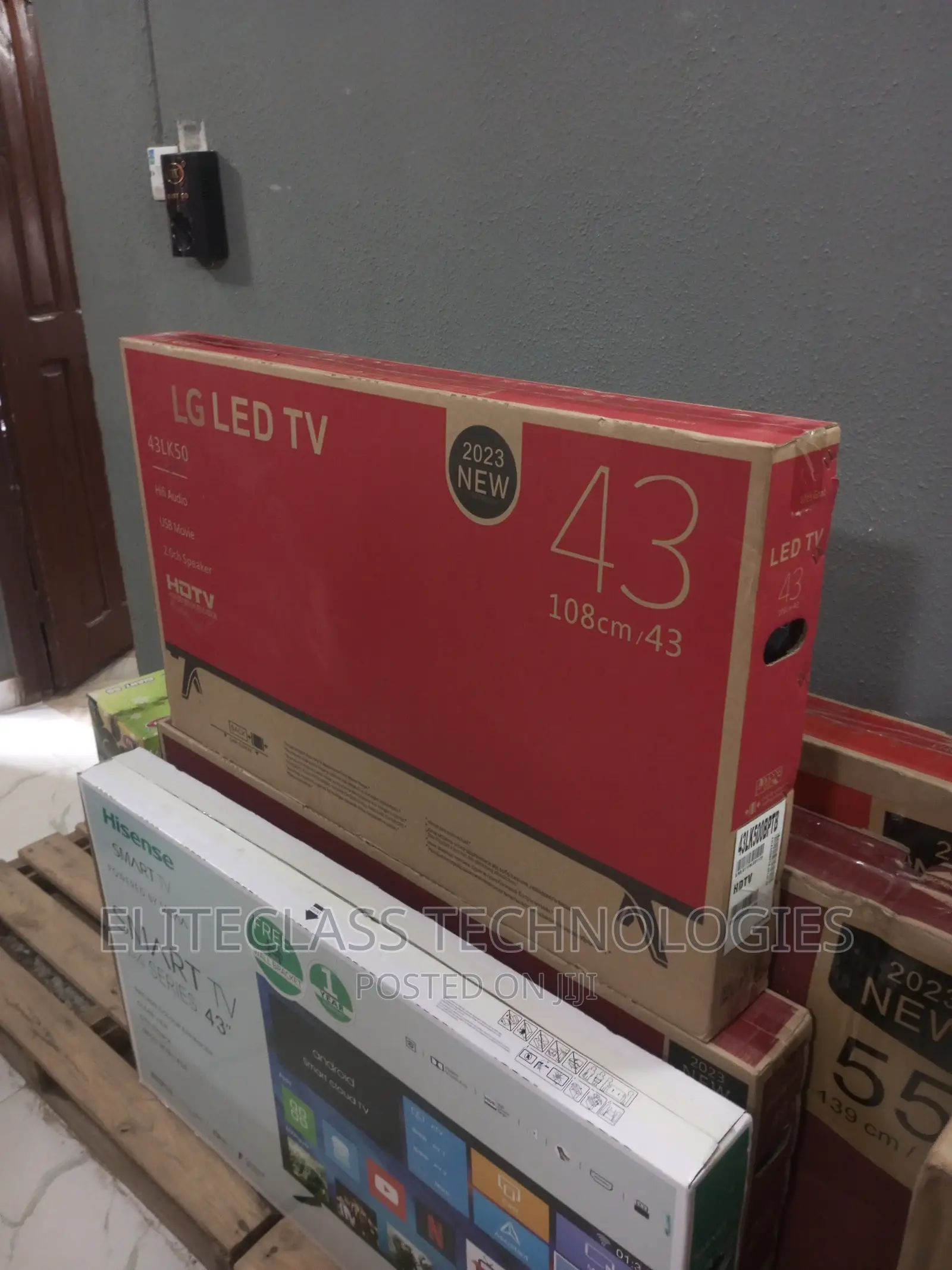 New Design LG LED 43" TV (43lk50)