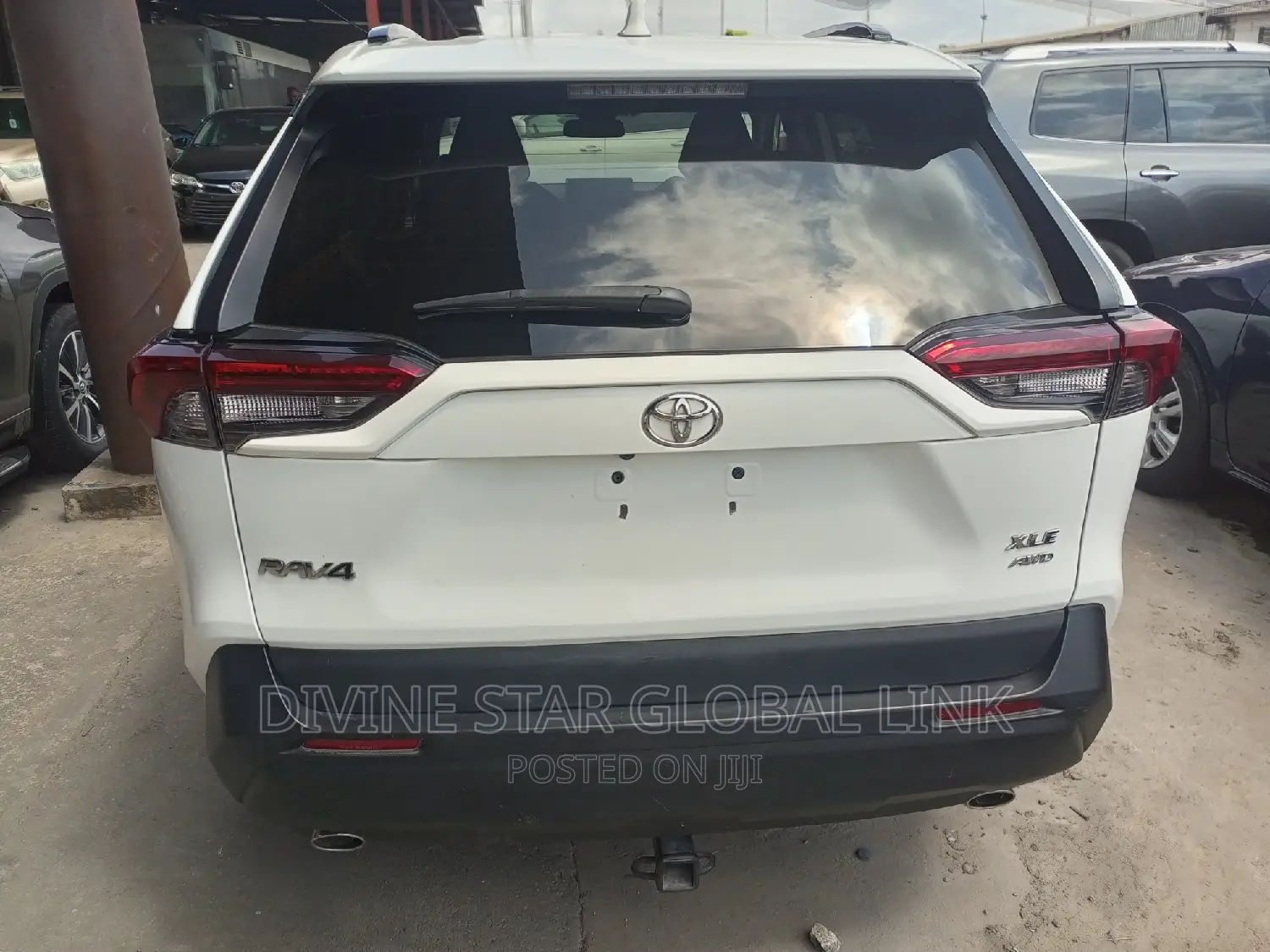 Toyota RAV4 2020 White