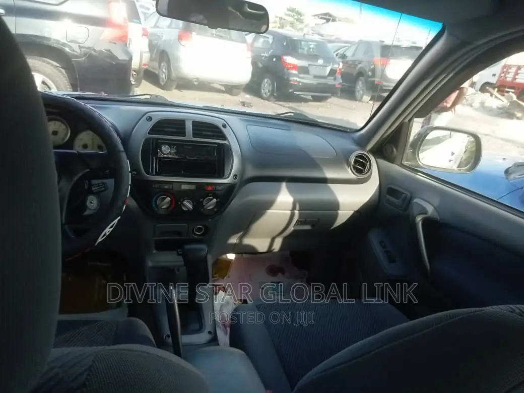 Toyota RAV4 2.0 4x4 Executive 2005 Silver