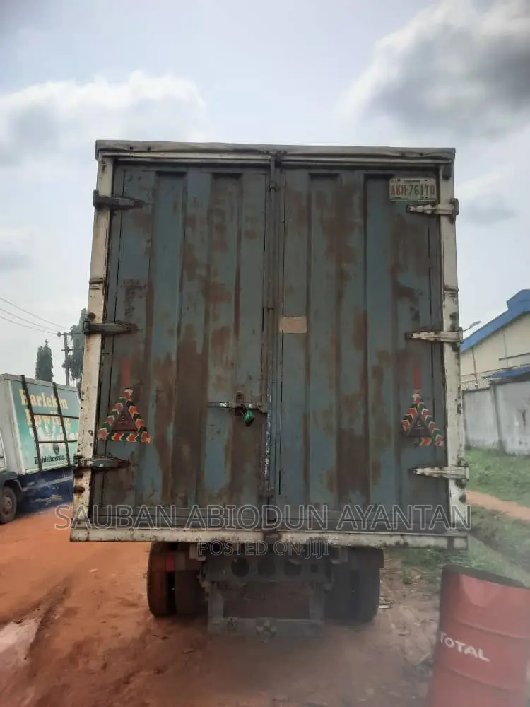 Affordable Truck Hire (7tons) 20FT Body