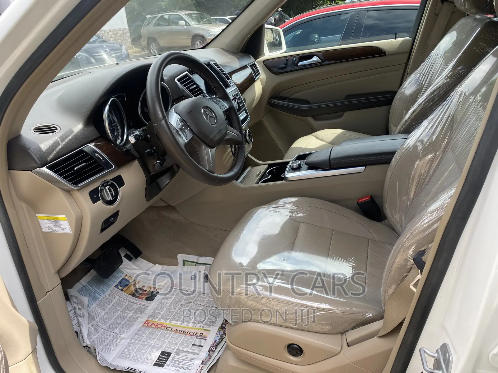 Mercedes-Benz M Class ML 350 4Matic 2013 White