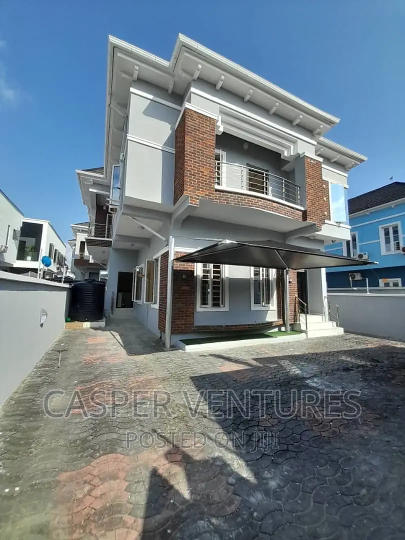 4bdrm Duplex in Chevron for rent