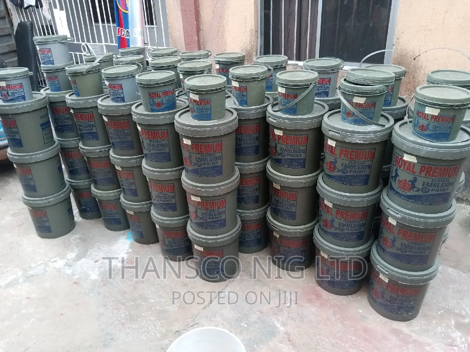 Royal Premium Paint, Top Quality Emulsion Paint.