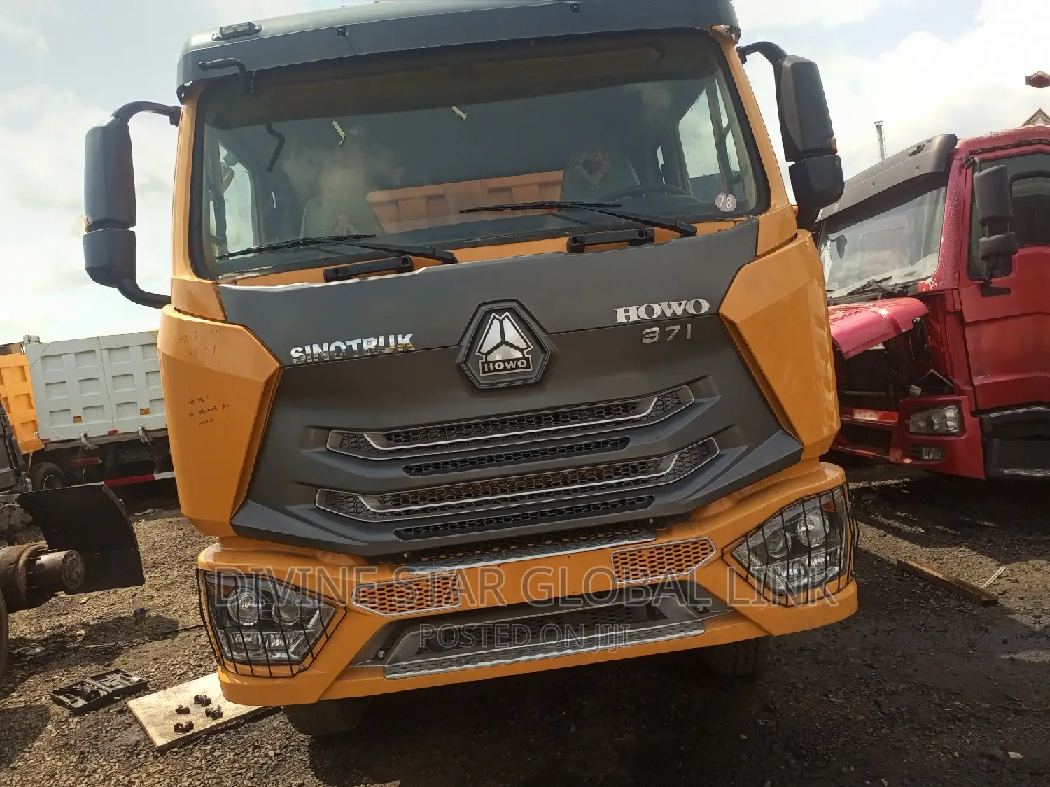 HOWO Duper Truck Trailer