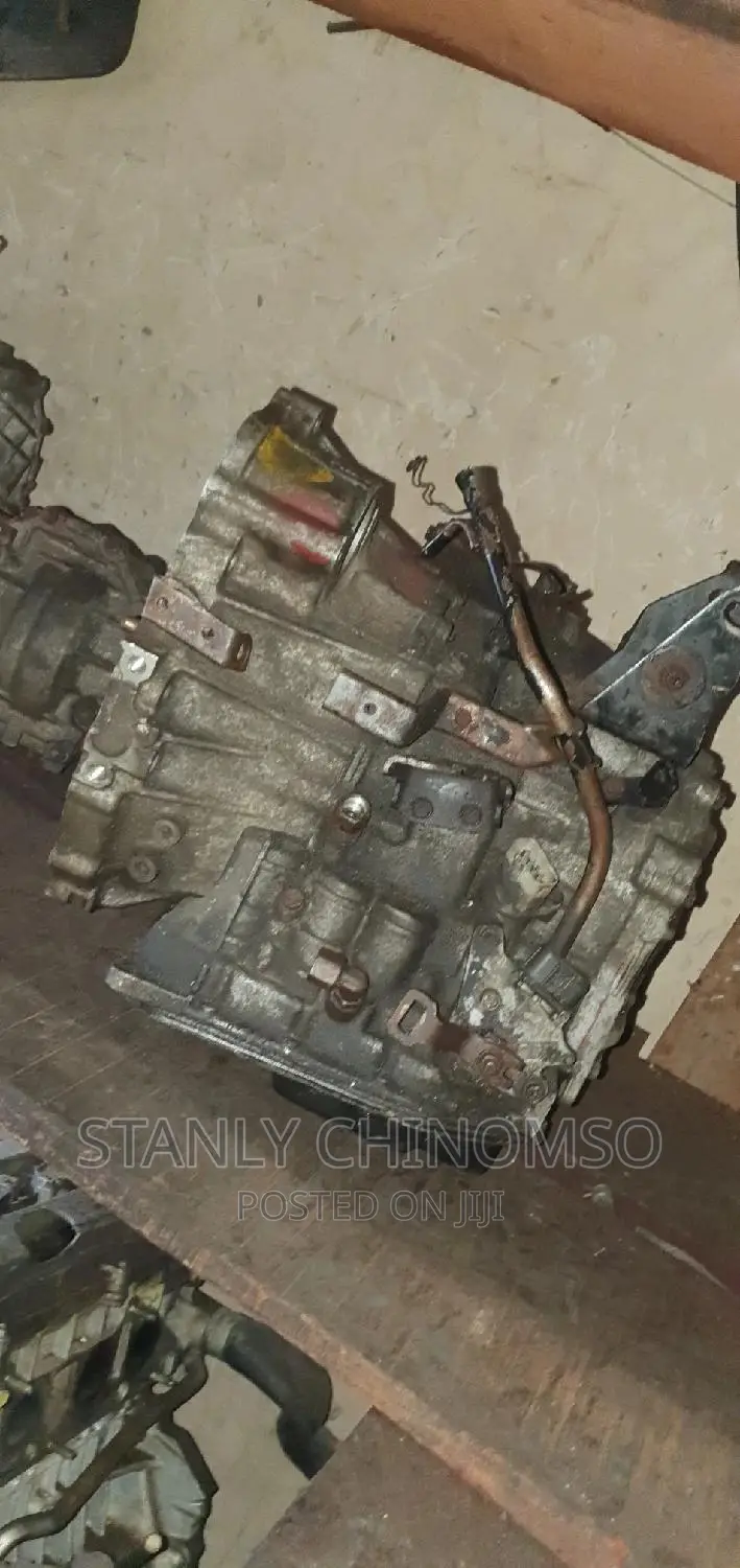 Gearbox for Toyota Rav4 2004 Model 4wheel Drive 4plug