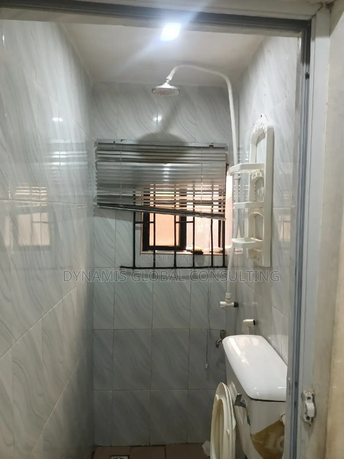 Furnished 2bdrm Bungalow in Sanyaolu, Magodo Isheri for rent