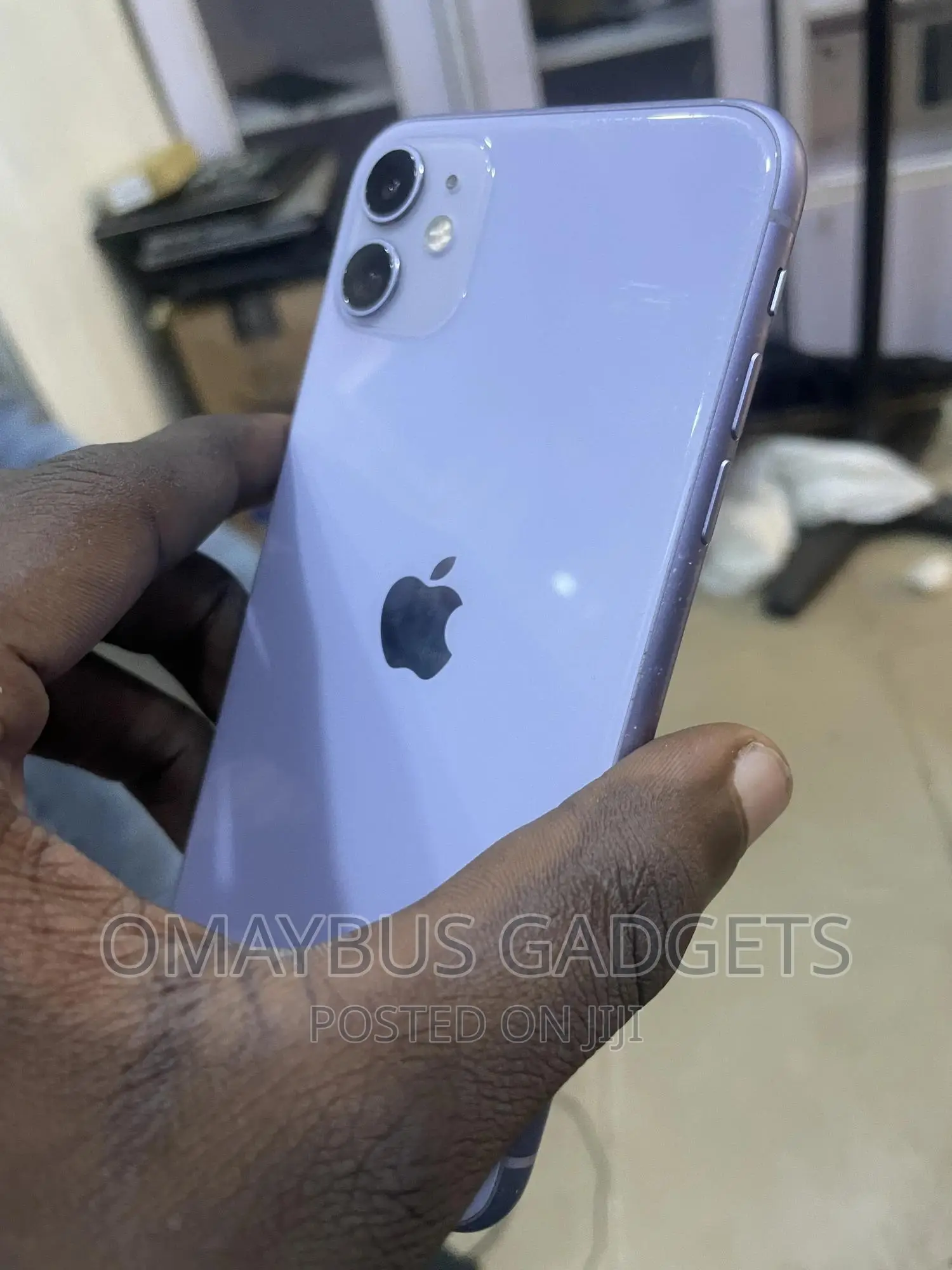 Apple iPhone 11 64 GB Purple
