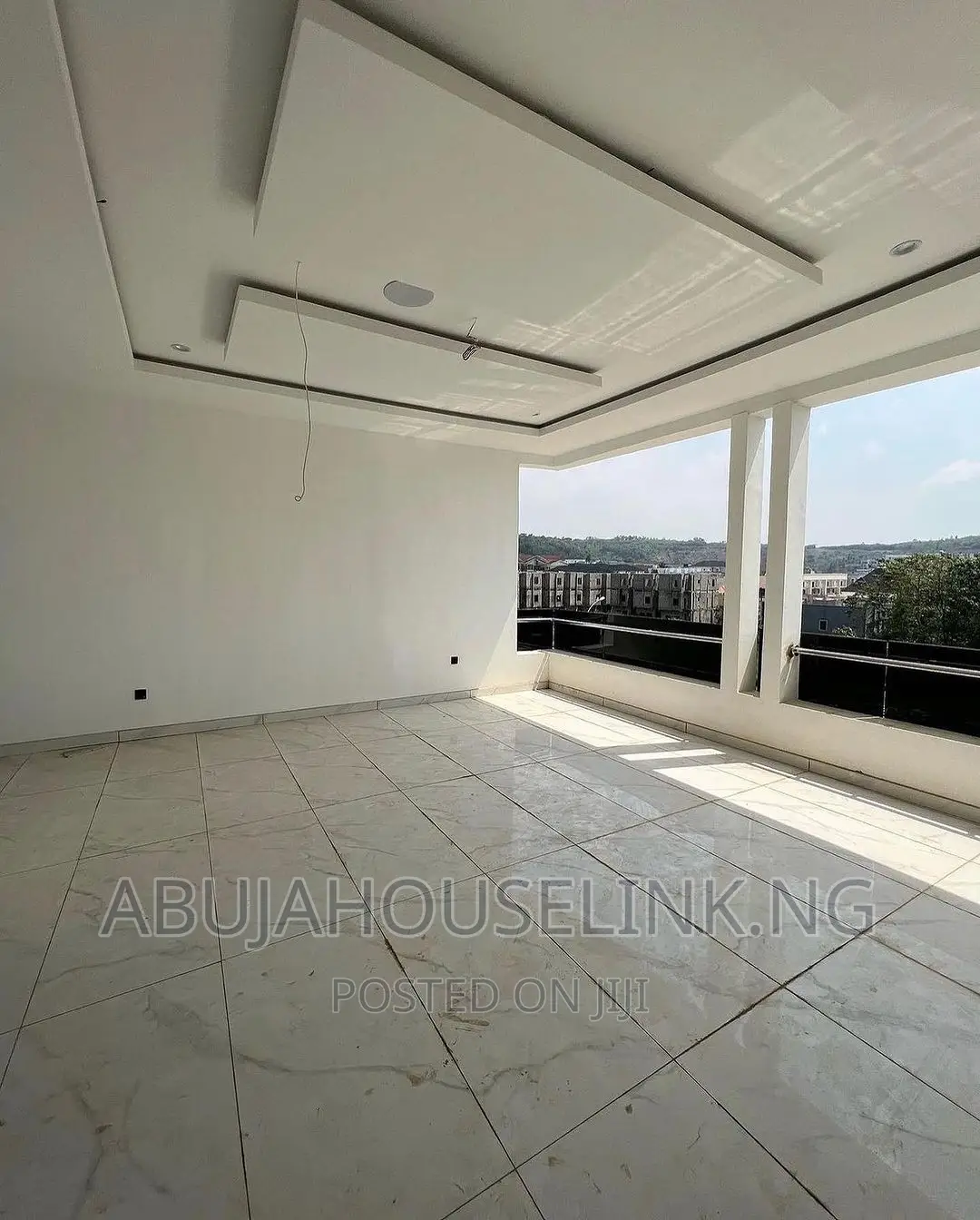 6bdrm Duplex in Guzape Abuja for sale