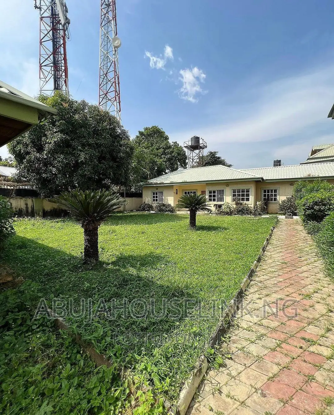5bdrm Duplex in Gwarinpa Main Abuja for sale
