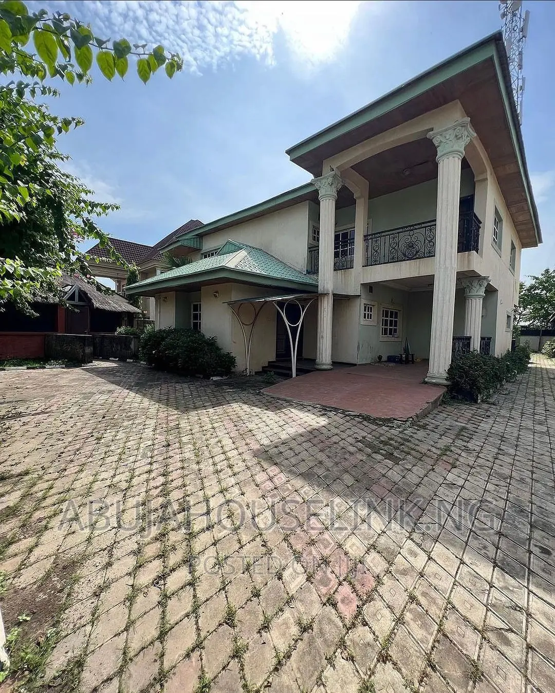 5bdrm Duplex in Gwarinpa Main Abuja for sale