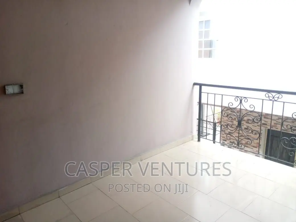 4bdrm Duplex in Chevy View, Chevron for rent