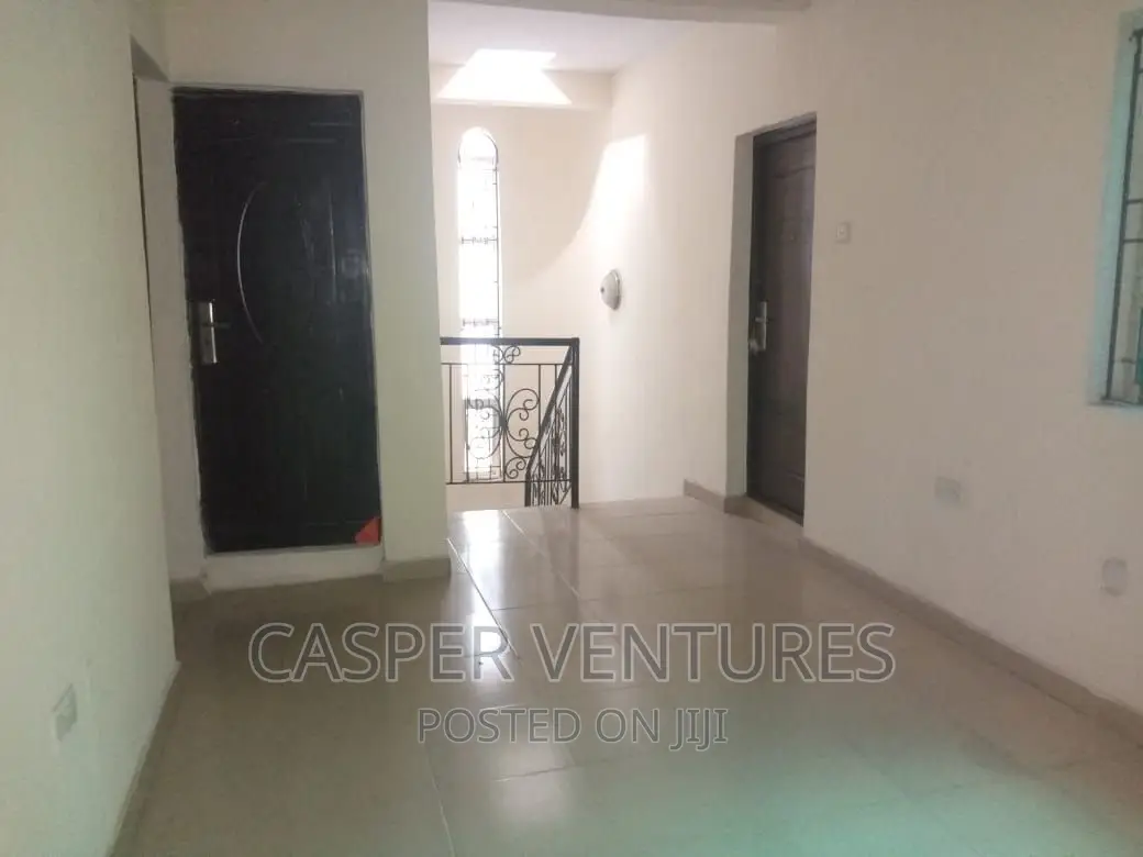 4bdrm Duplex in Chevy View, Chevron for rent
