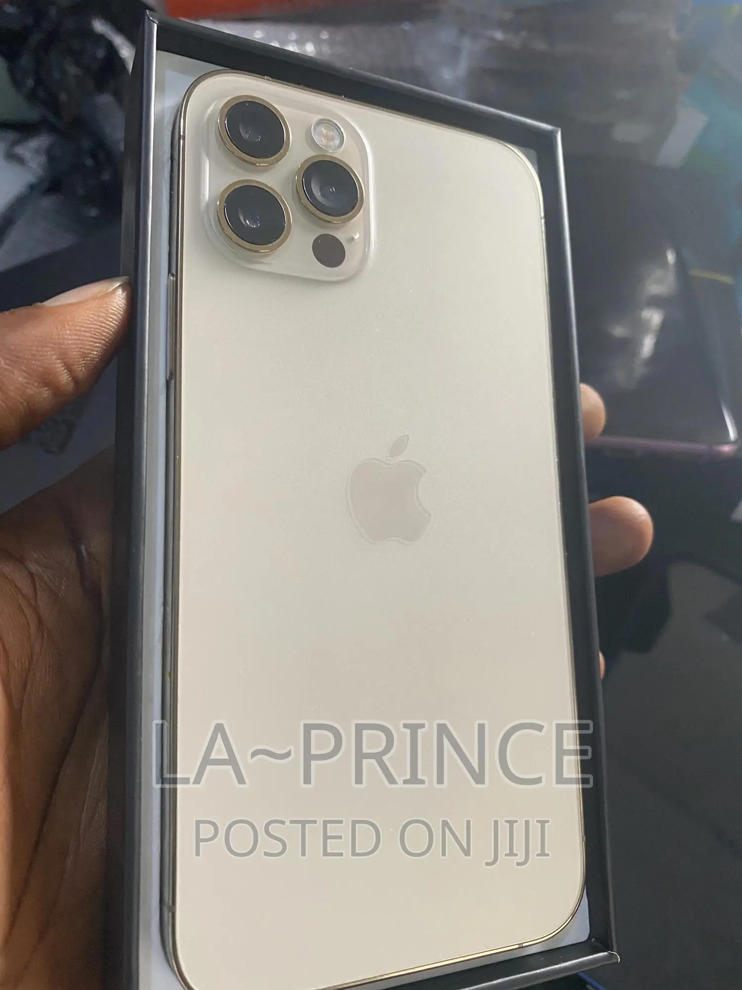 New Apple iPhone 12 Pro 256 GB Gold