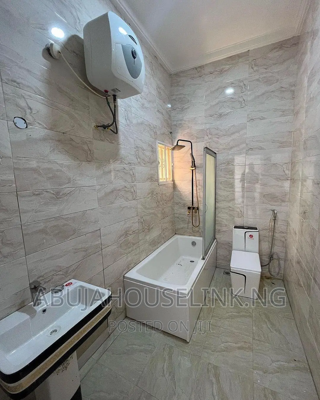 3bdrm Bungalow in Efab Queens Estate, Gwarinpa for sale