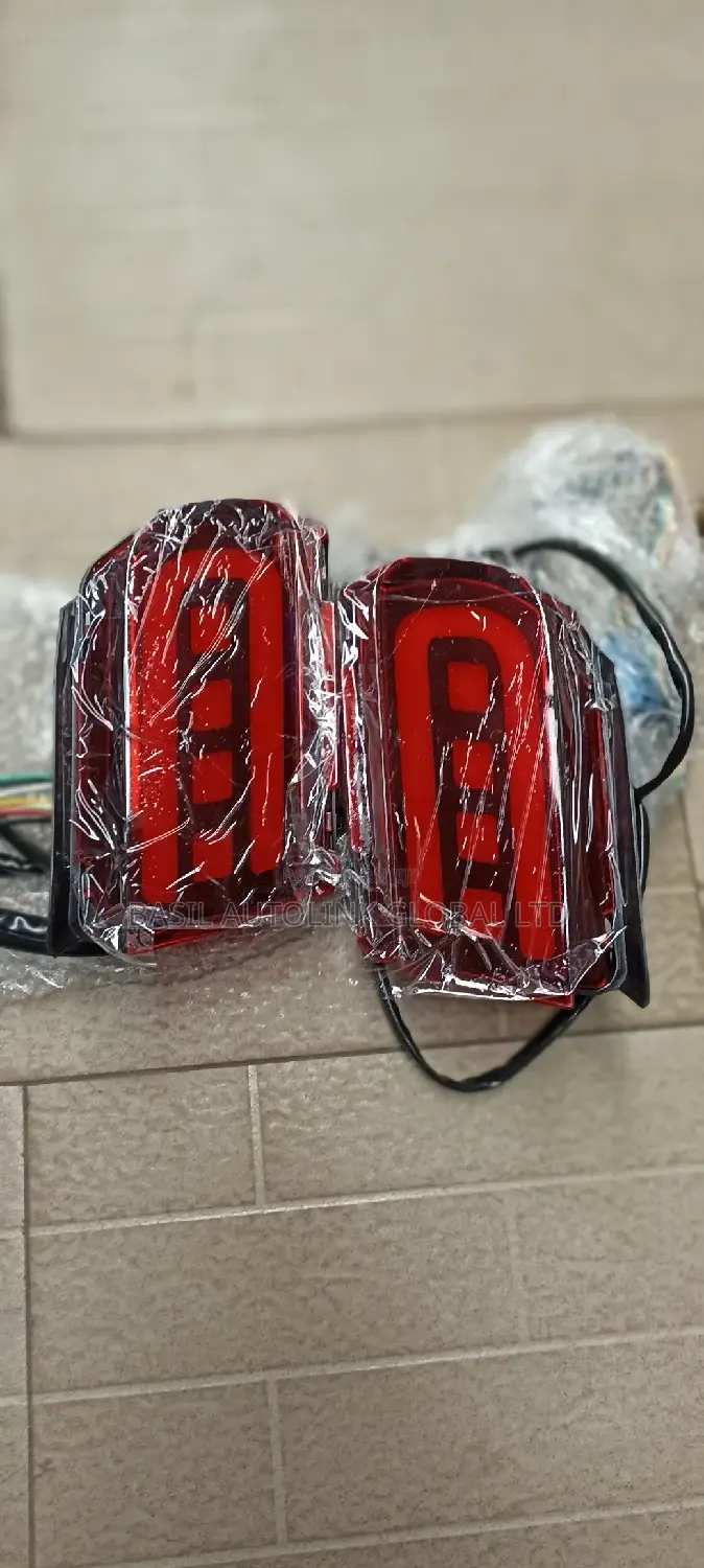 LED Reflector Prado 2022