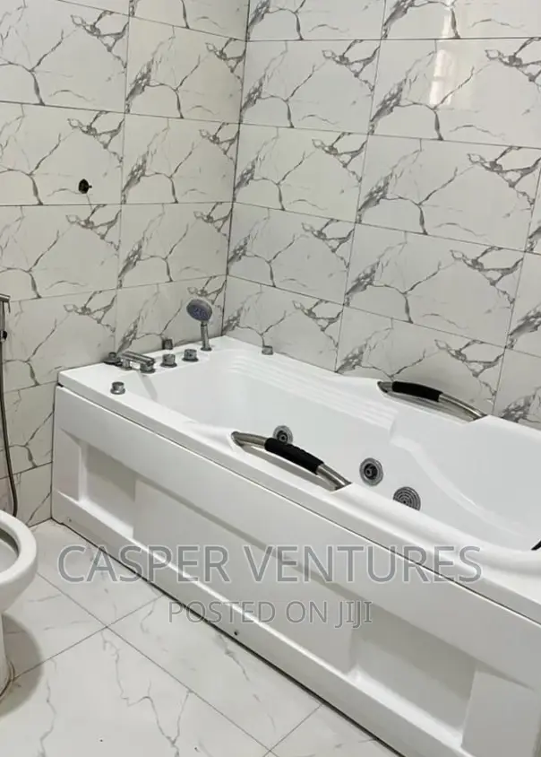Studio Apartment in Chevy View, Chevron for rent