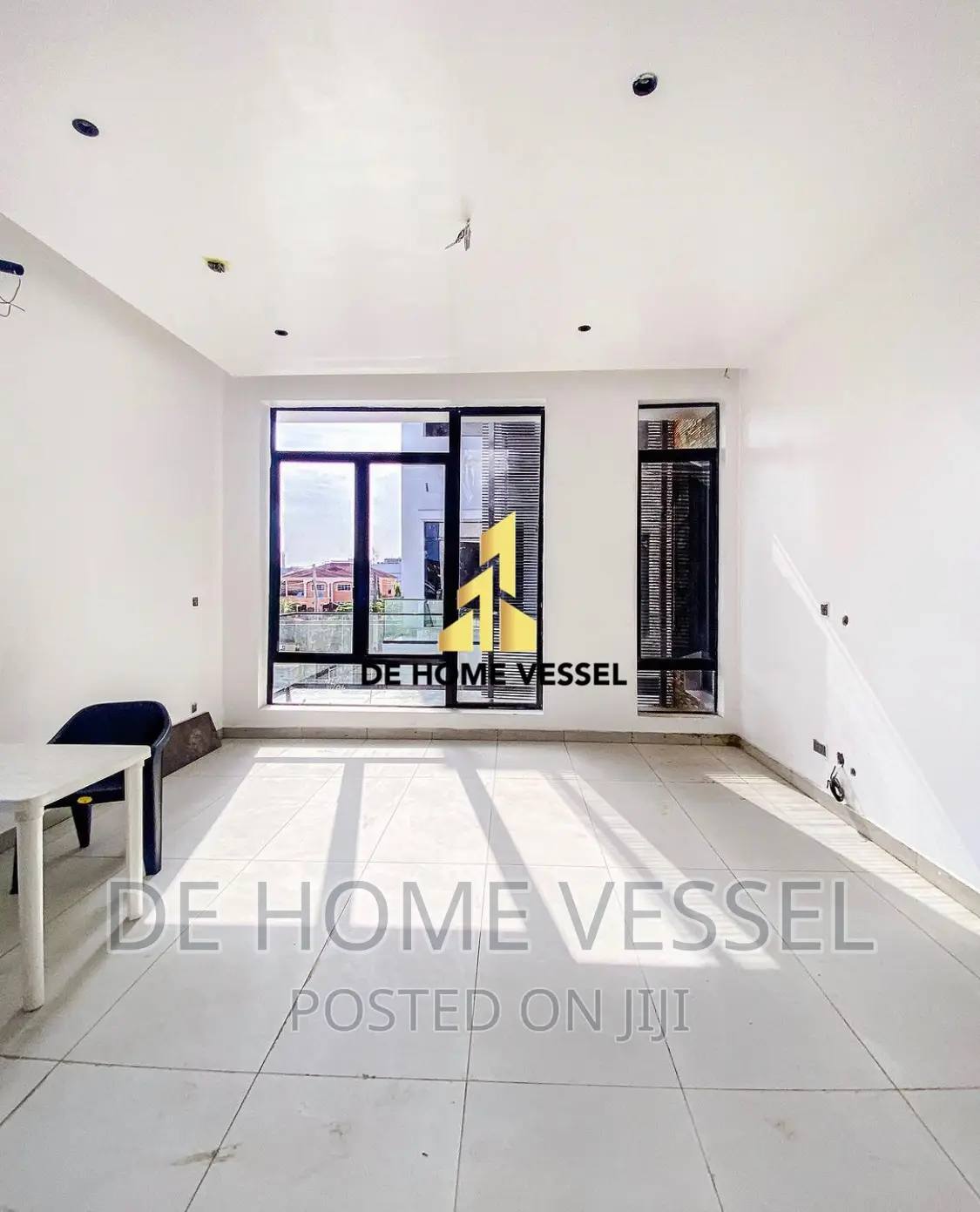 4bdrm Townhouse/Terrace in Lekki Phase 1 for sale
