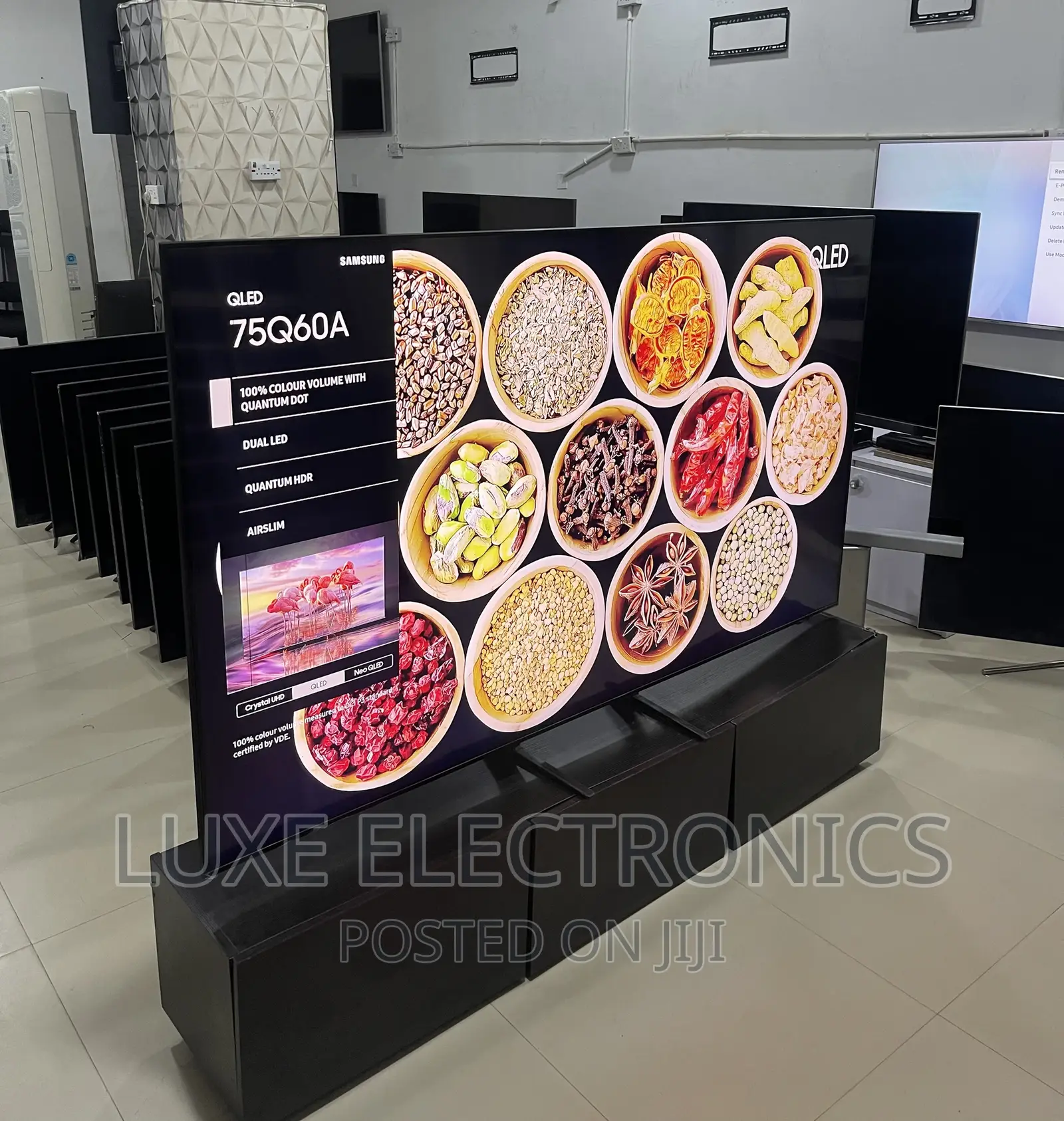 75 Inch Samsung Qled 2022 Air Slim Design With Faint Line