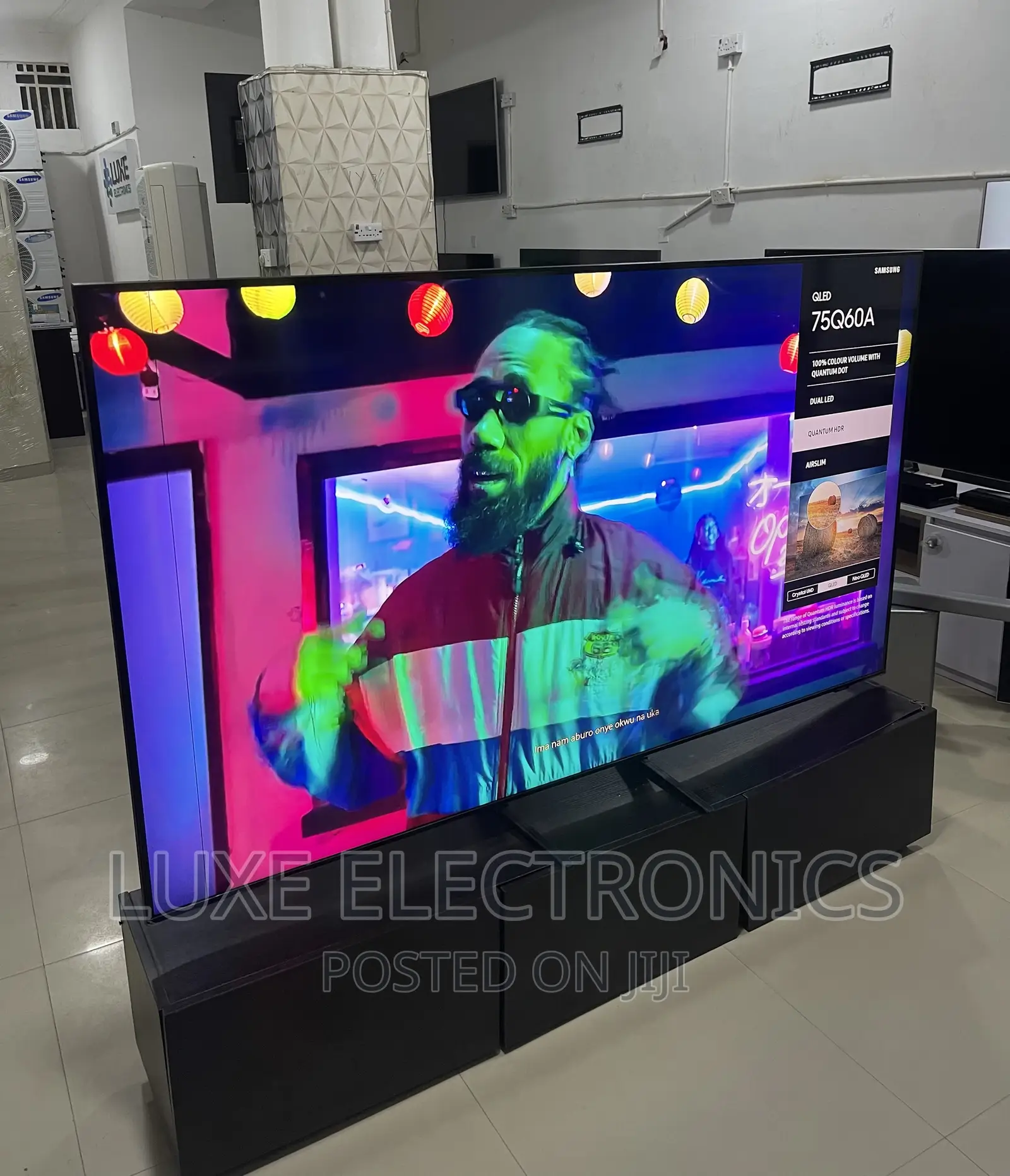 75 Inch Samsung Qled 2022 Air Slim Design With Faint Line