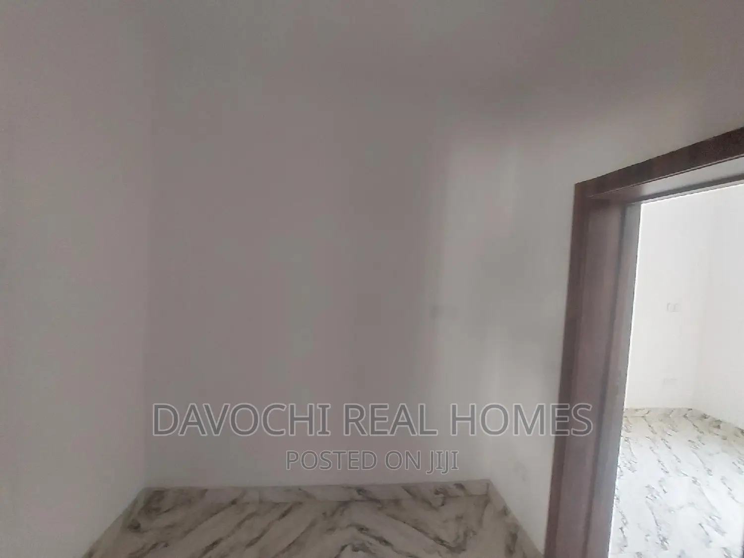 4bdrm Duplex in Chevron, Lekki for rent