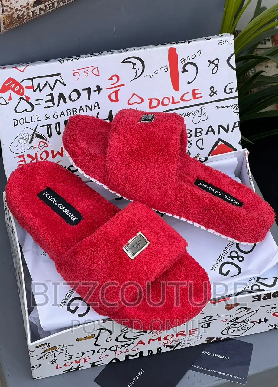 Original DOLCE GABBANA Slides Available in Store