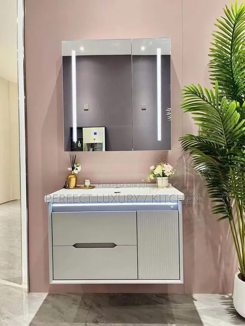 Quality Cabinet Without Mirror