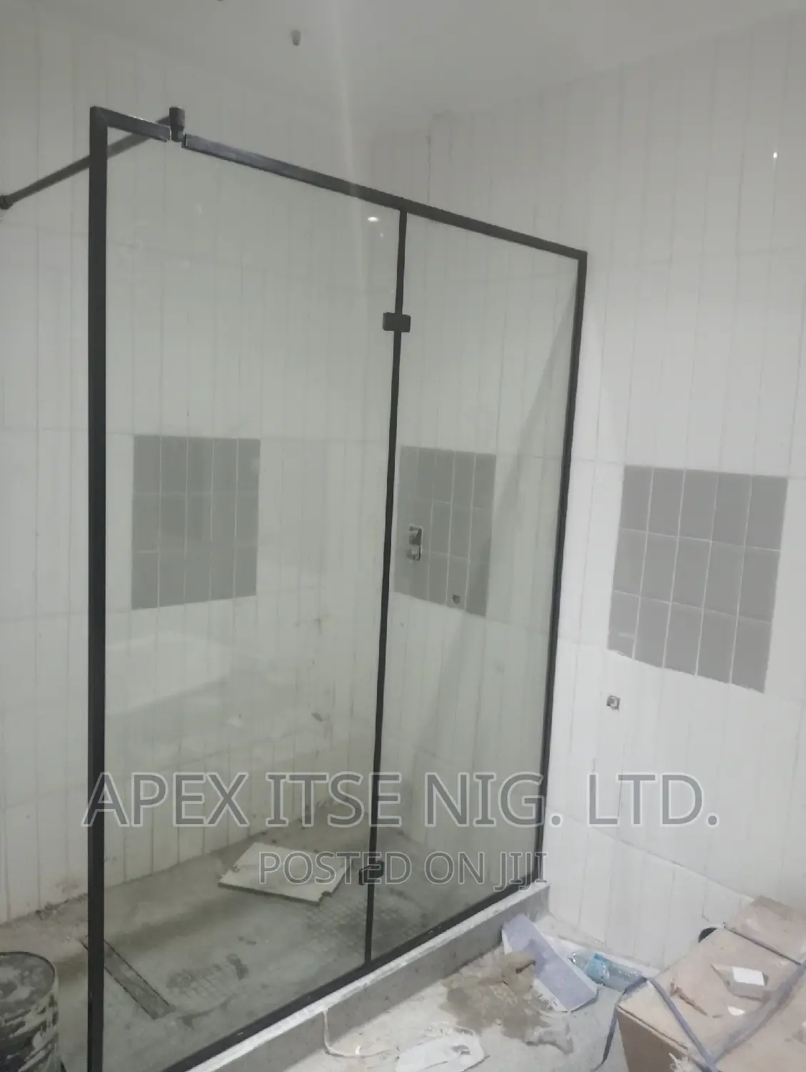 Shower Glass Demarcation
