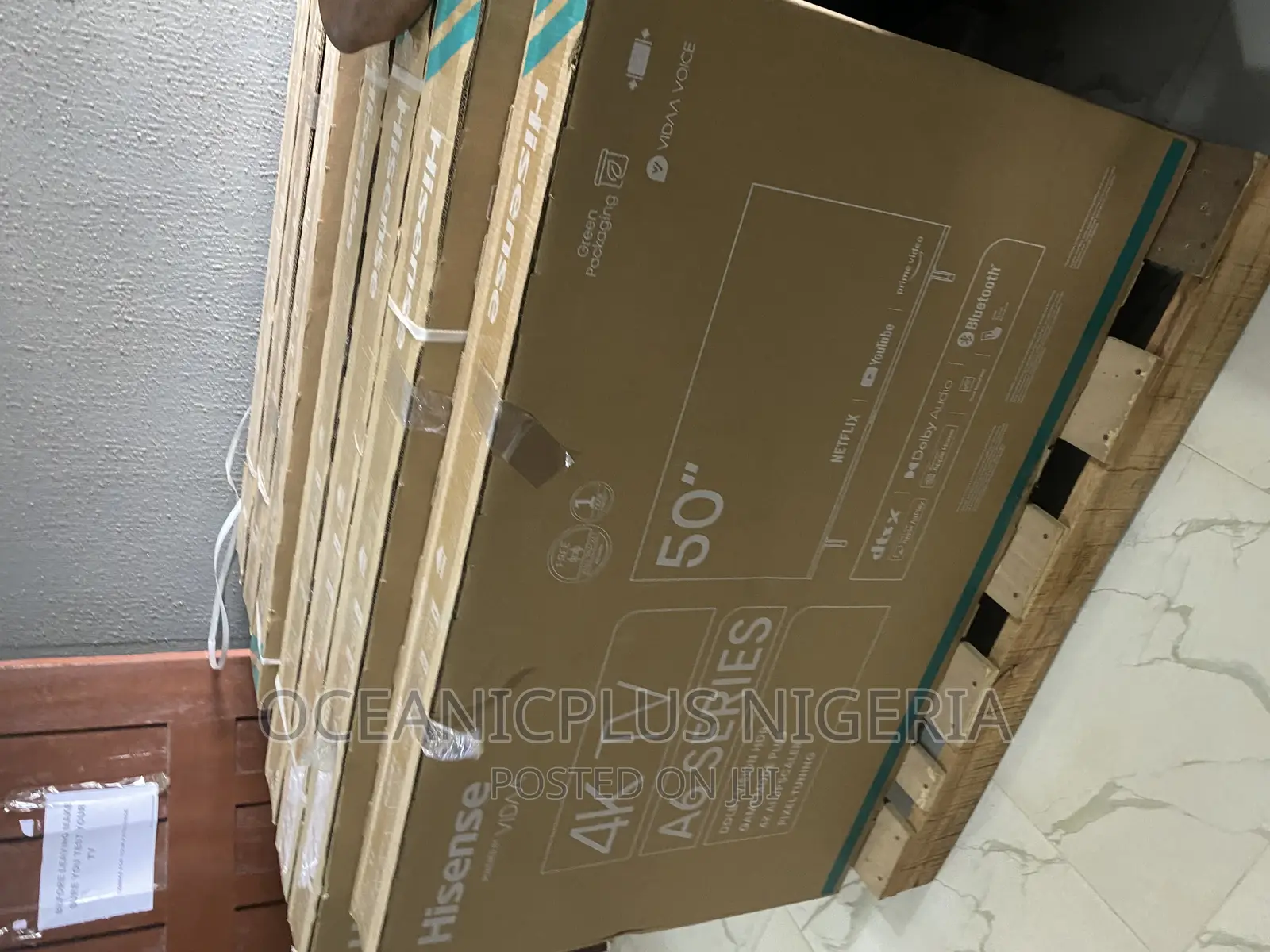 Hisense 50 Inches TV A6 Series(50A6K) With Wall Bracket