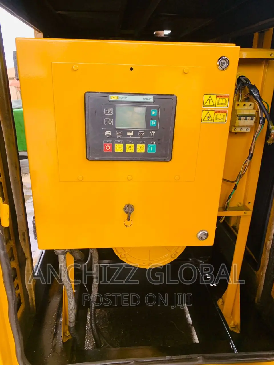 30kva Soundproof Mantrac CAT Diesel Generator
