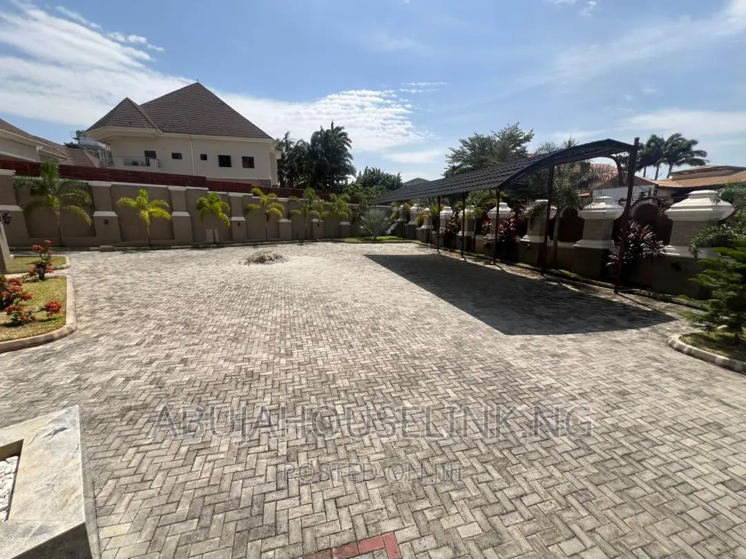 9bdrm Mansion in Maitama Main By for sale