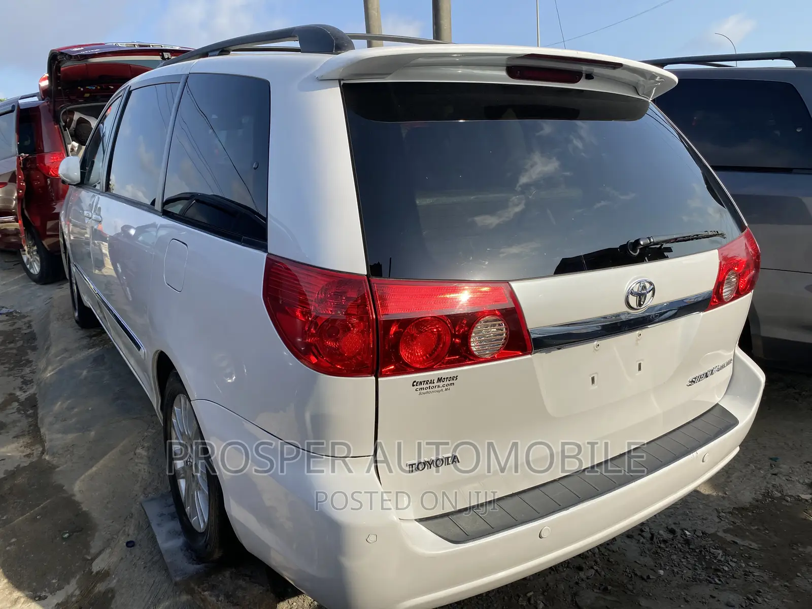 Toyota Sienna XLE Limited 4WD 2007 White